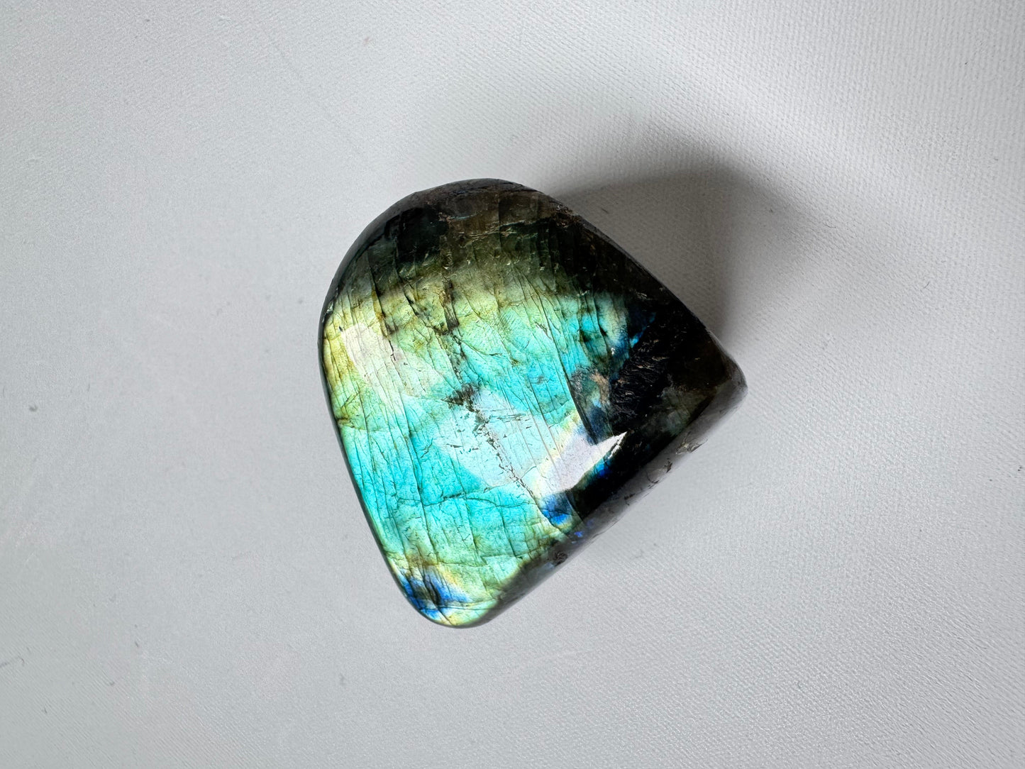 Polished HQ Labradorite Freeform L25 Bespoke Crystals with striking green and blue flash, perfect for crystal collectibles.