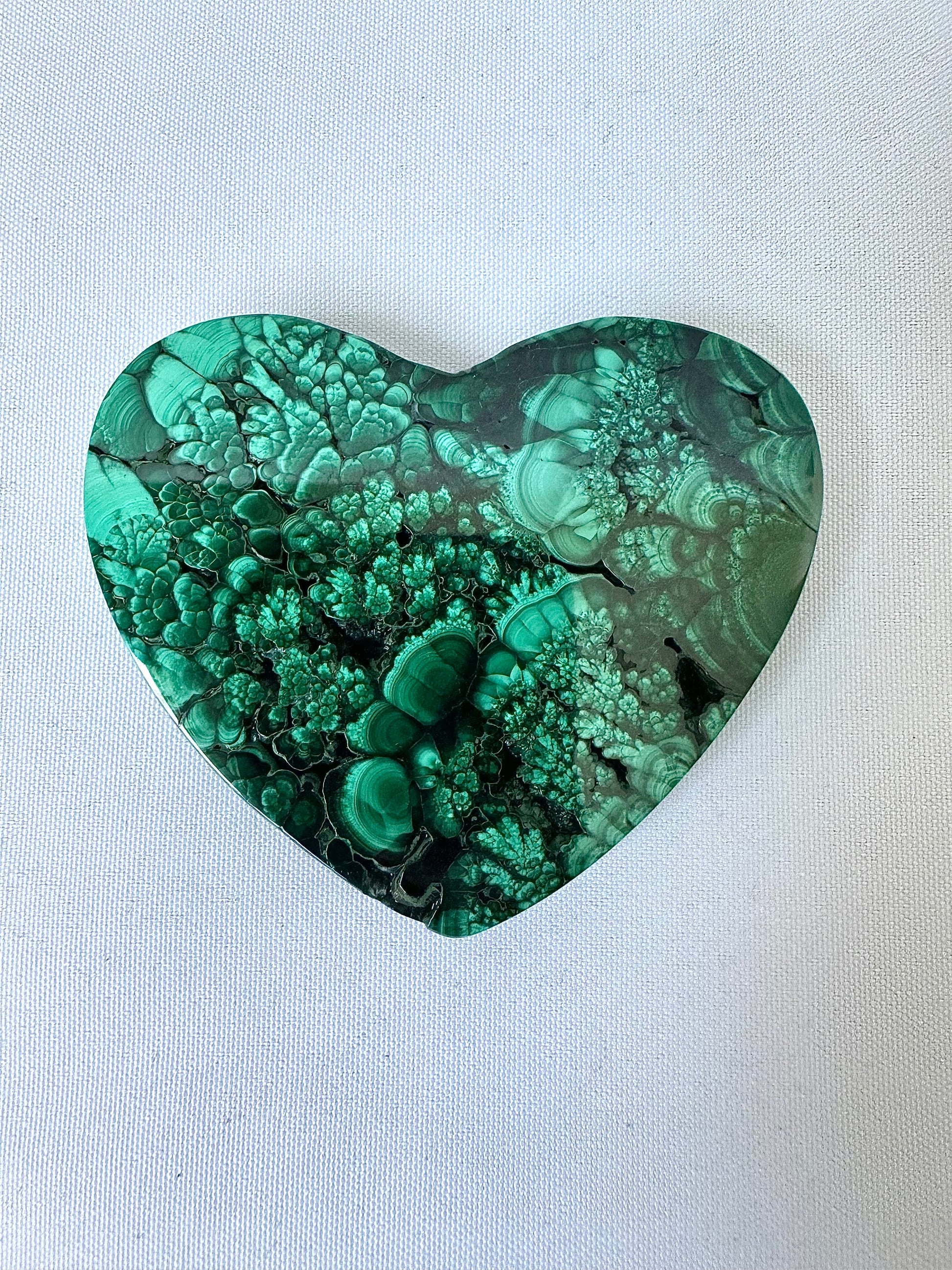 Malachite crystal heart | Bespoke Crystals NZ