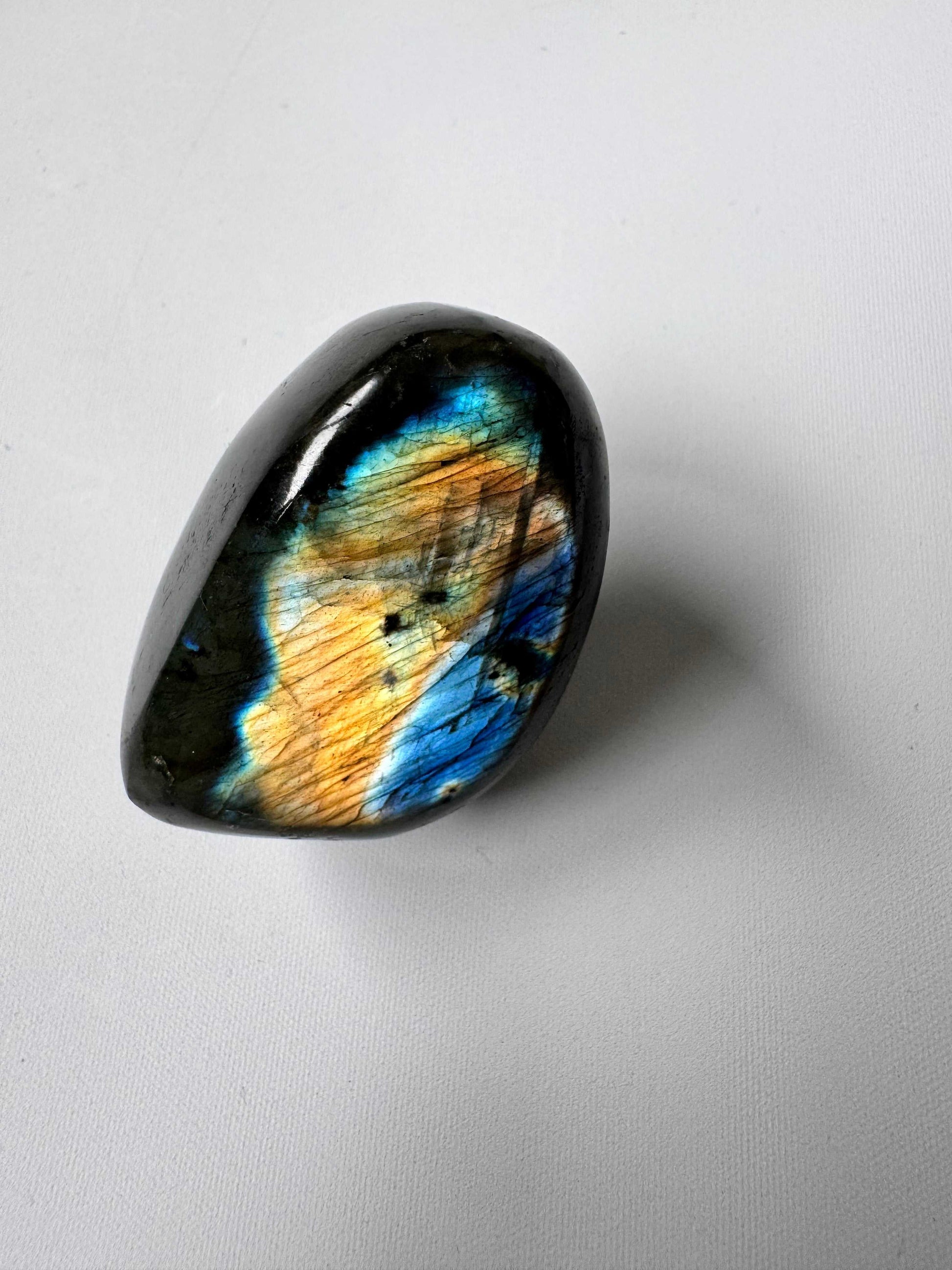 HQ Labradorite Crystal Freeform #L24 with vivid blue and gold flash, ideal for enhancing intuition and aura protection in spiritual practices | Bespoke Crystals Auckland NZ