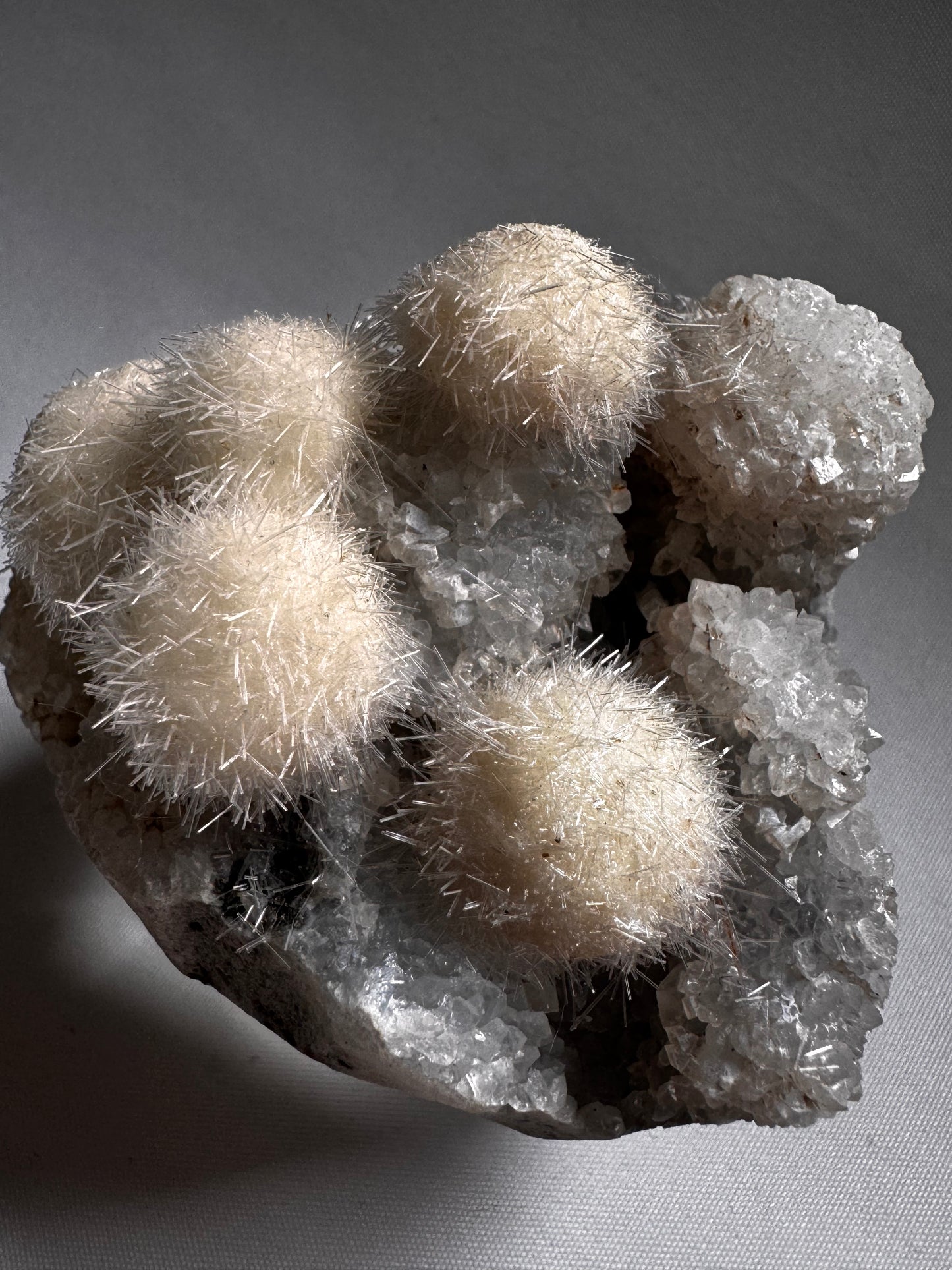 Mesolite Flowers on Apophyllite -UV Reactive