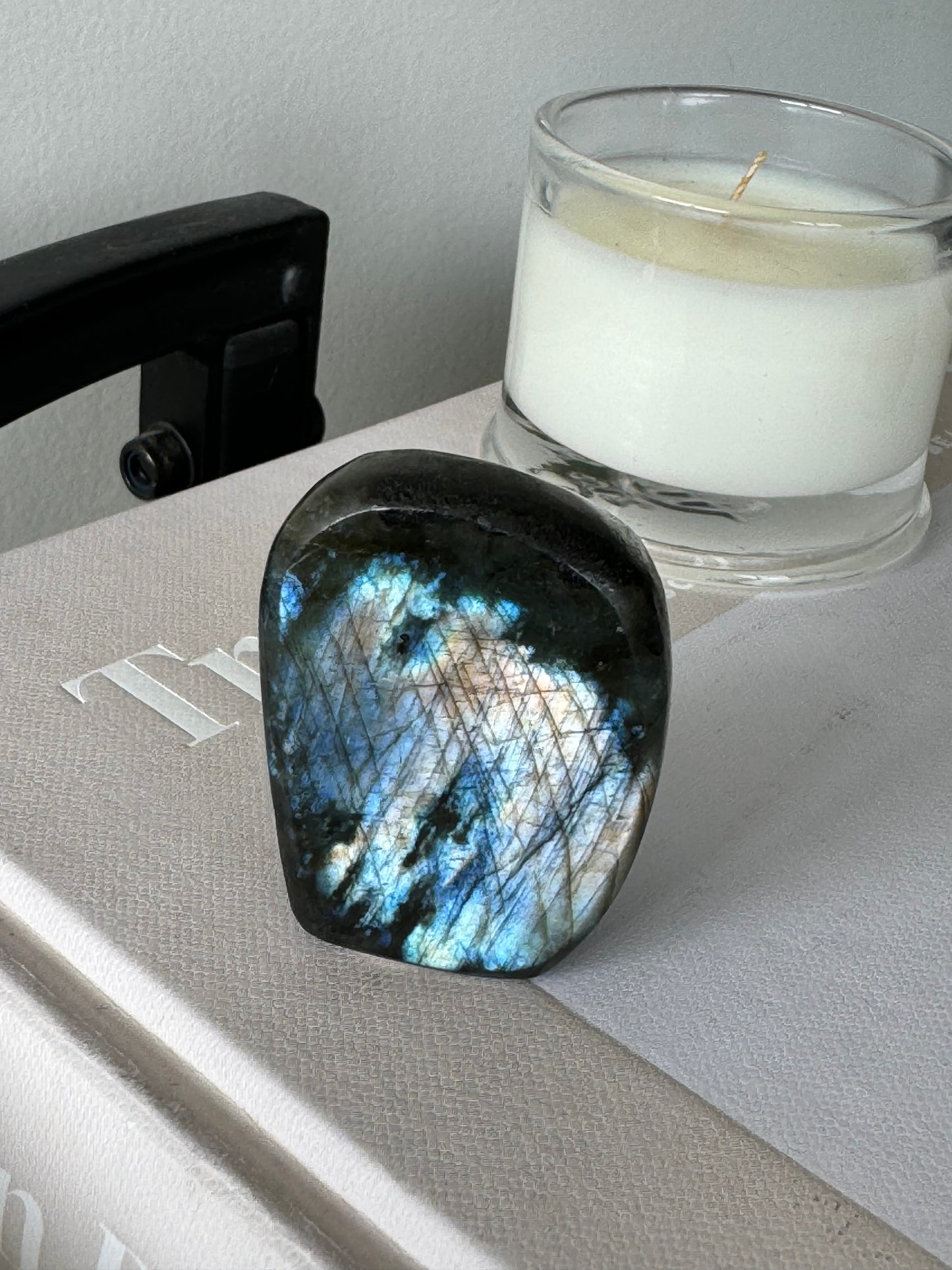 HQ Labradorite Freeform L08