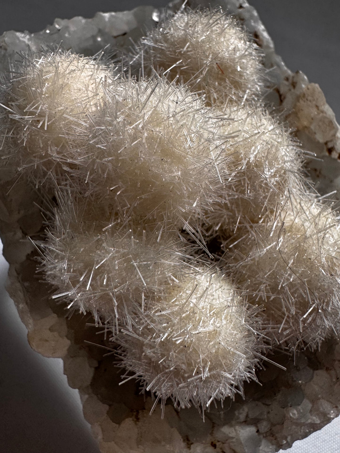 Mesolite Flowers on Apophyllite -UV Reactive