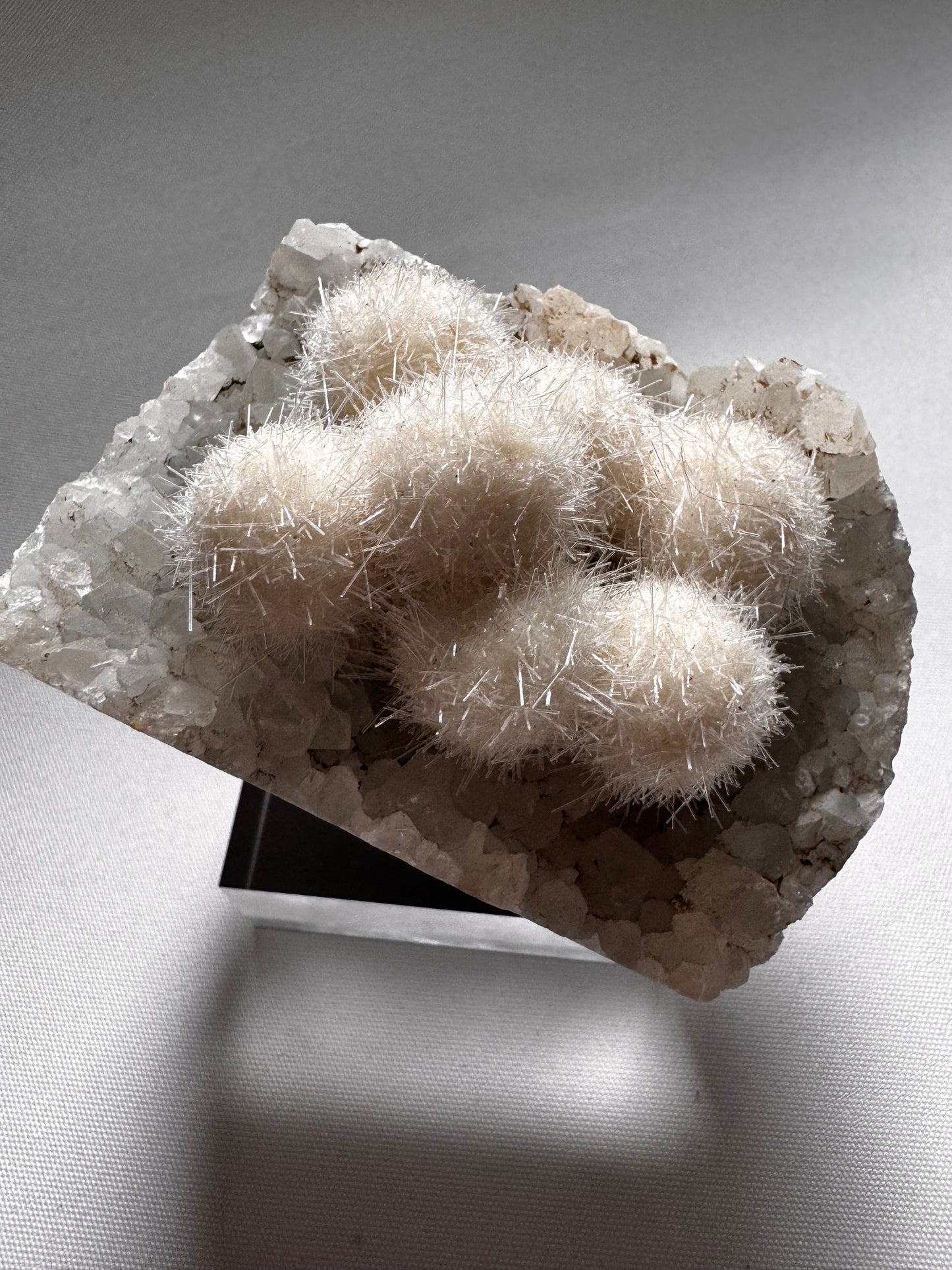 Mesolite Flowers on Apophyllite -UV Reactive
