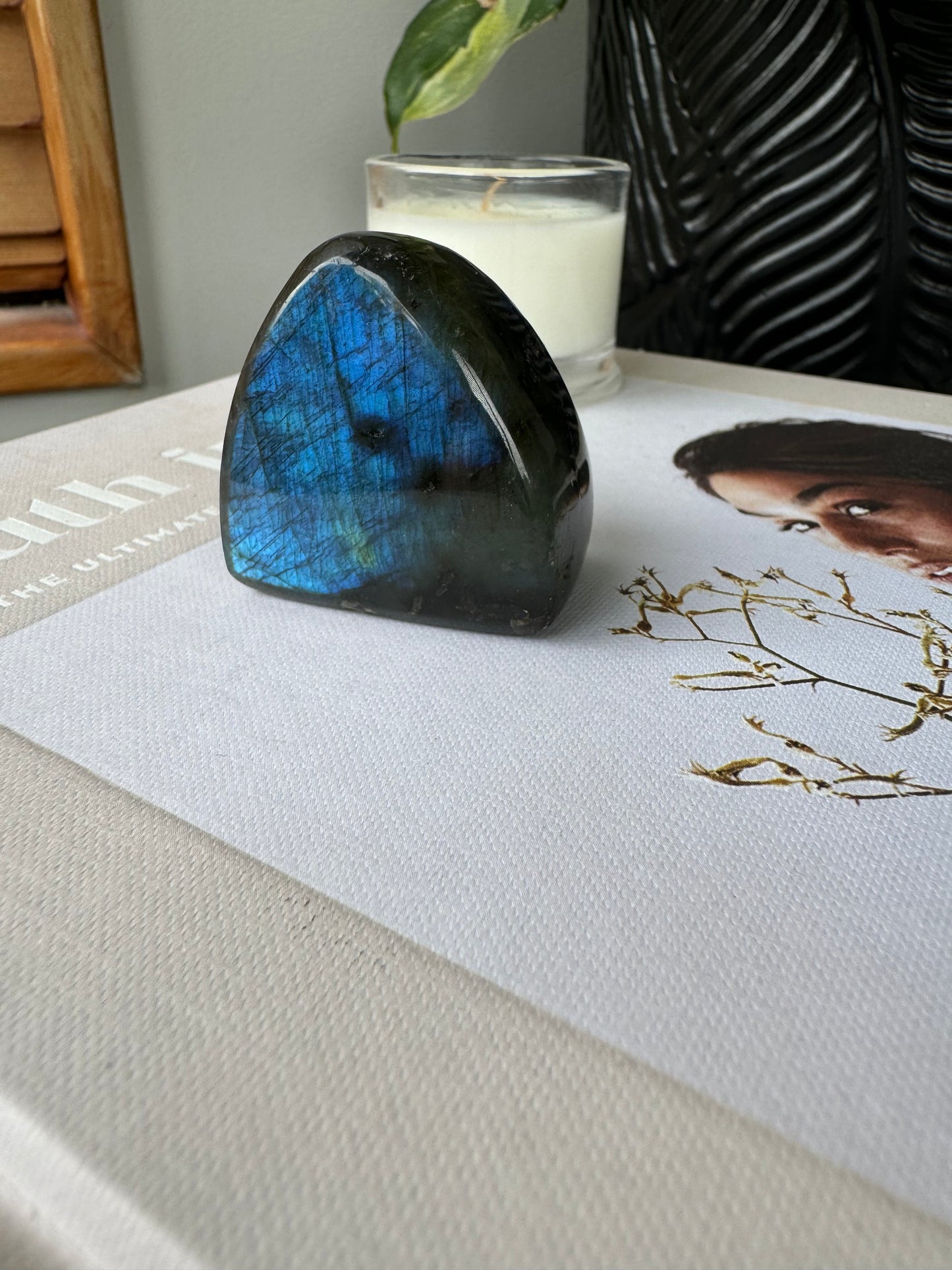 HQ Labradorite Freeform L017