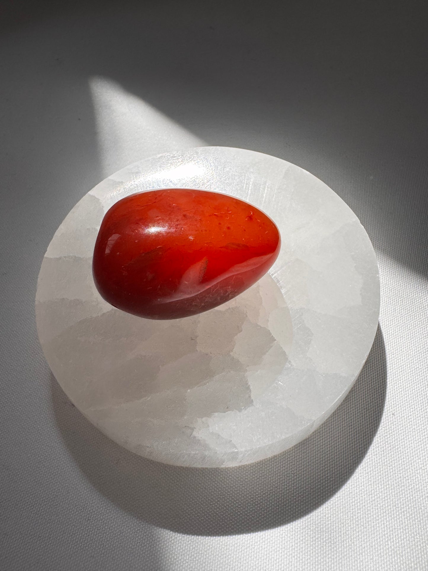 Selenite Charging Plate